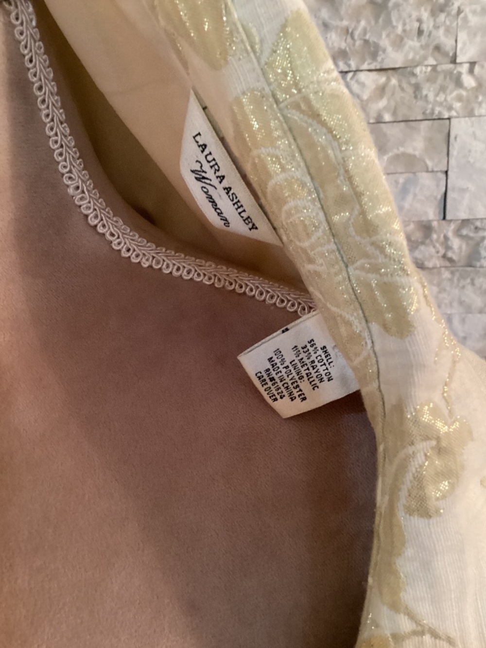 Laura Ashley gold metallic floral jacket - Picture 9 of 9
